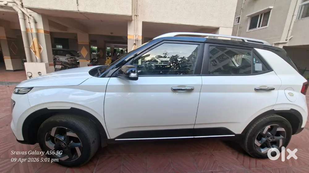 Hyundai Venue Diesel Sx(o) Duel Top End Model