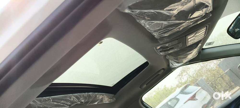 Kia Carens 2025 Petrol Well Maintained