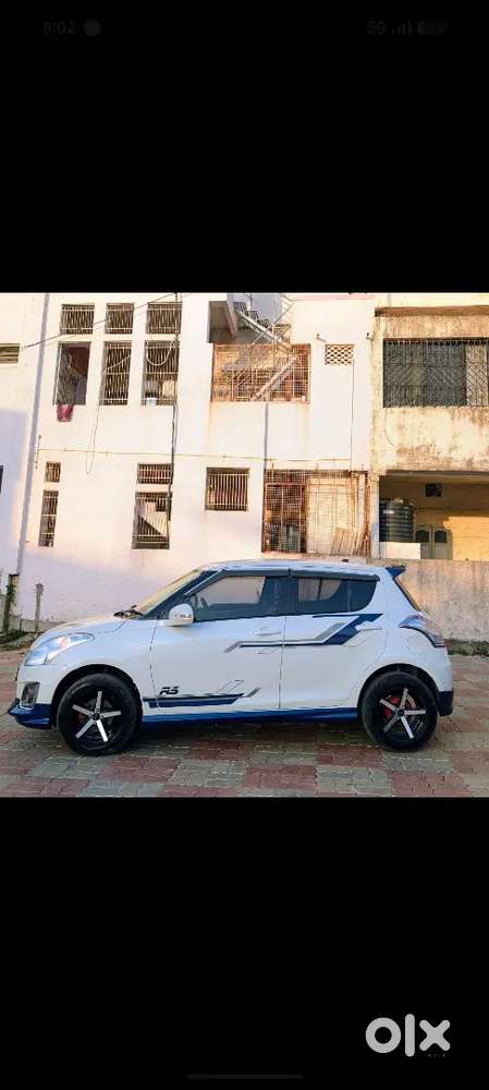 Maruti Suzuki Swift 2015 Diesel 85000 Km Driven