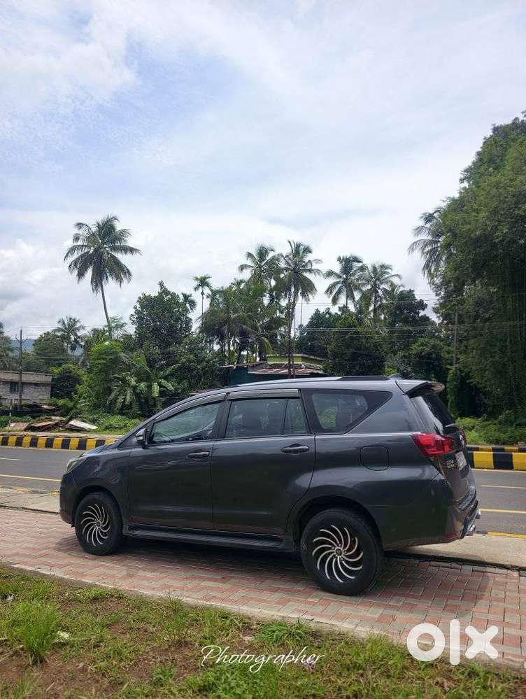 Toyota Innova Crysta, 2017, Diesel