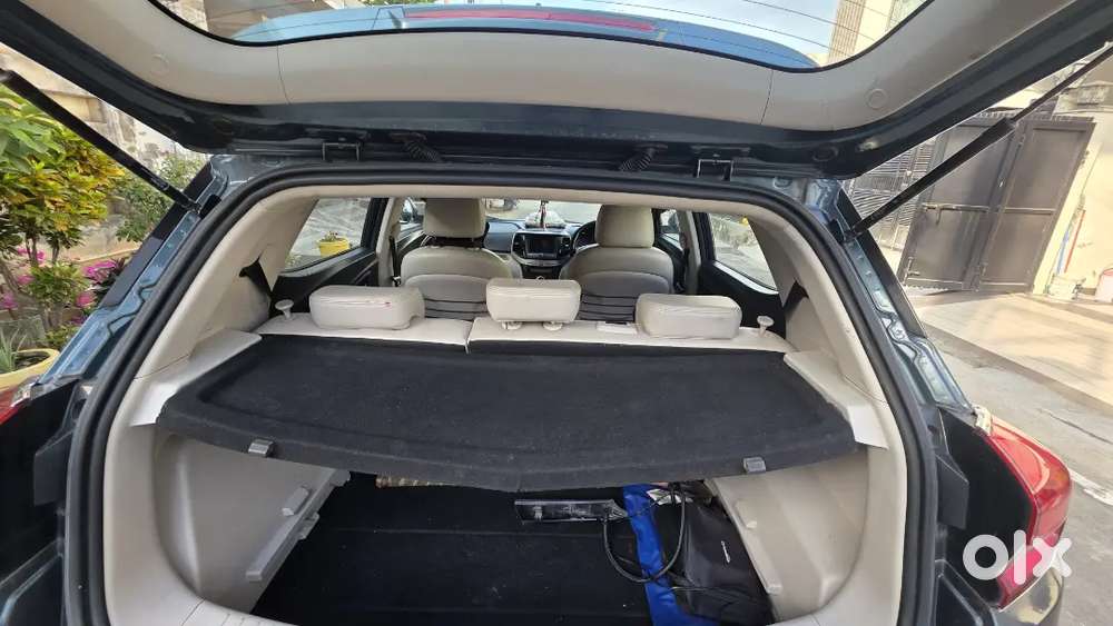 Mahindra Xuv 300 W8 Optional Aqua Marine Colour 2019 Model