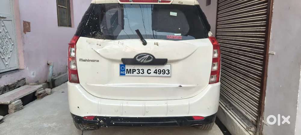 Mahindra Xuv500 2015