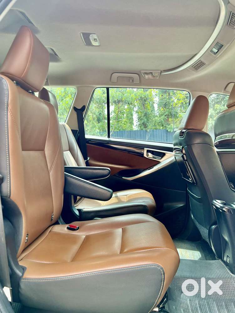 Toyota Innova Crysta [2020-ongoing] 2.4 Zx 7 Str, 2020, Diesel