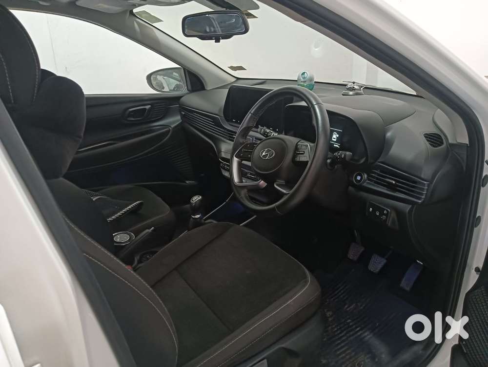 Hyundai I20 Asta (o) 1.2 Mt, 2022, Petrol