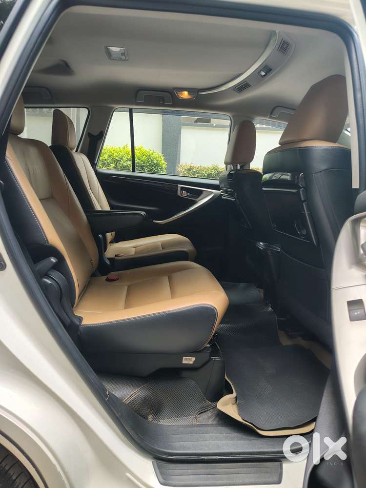 Toyota Innova Crysta [2020-ongoing] 2.4 Zx 7 Str, 2021, Diesel