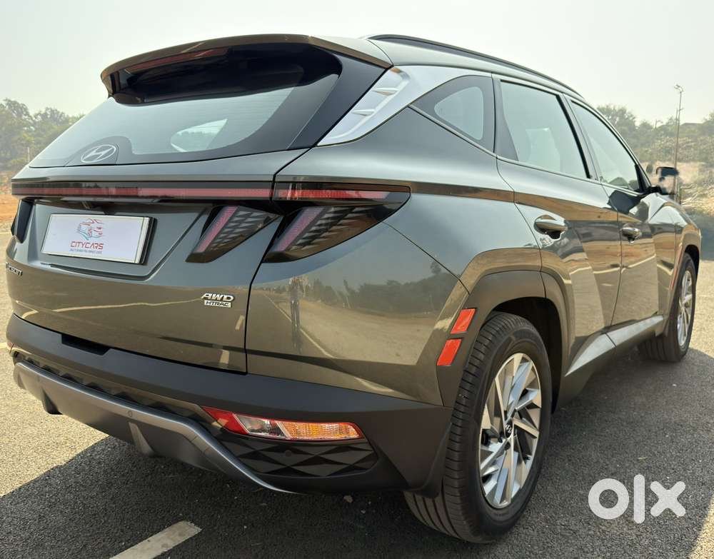 Hyundai Tucson 2.0 Signature 4wd Diesel At Dual Tone, 2022, Diesel
