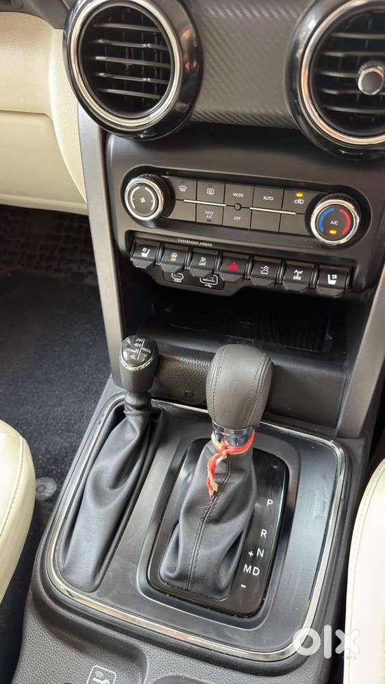 Mahindra Thar Roxx Top Model 2024 Diesel Automatic 4x4 33500 Km Driven