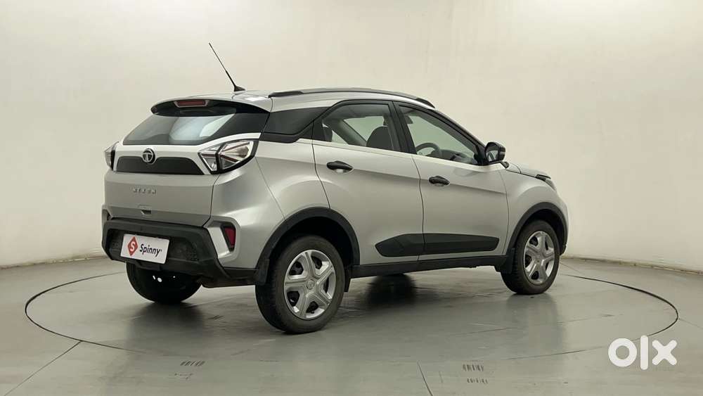 Tata Nexon 1.2 Revotron Xma Amt (s), 2021, Petrol