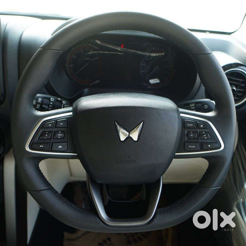 Mahindra Thar Roxx Mx5 Diesel At 2wd, 2026, Diesel