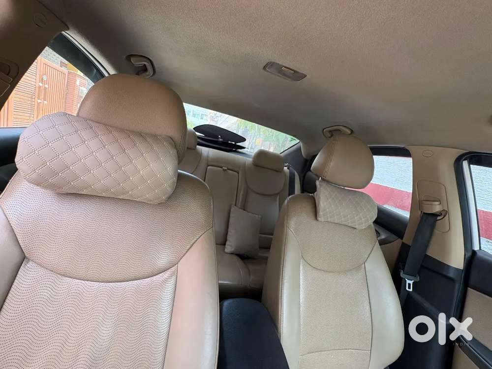 Hyundai Elantra 2012 Model Well Maintained