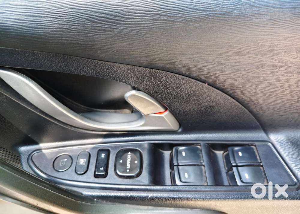 Mahindra Xuv500 W10 2wd, 2018, Diesel