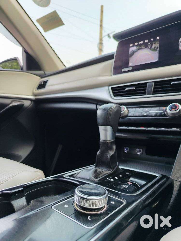 Mahindra Xuv700 2.2 Ax 7 Diesel At Str Awd, 2022, Diesel