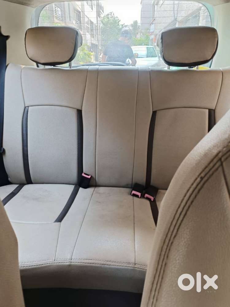 Excellent I10 Sportz Car Single Hand Owner Driven