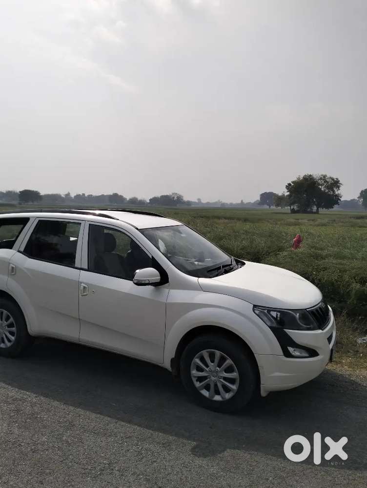 Mahindra Xuv500 2016 Diesel 110000 Km Driven