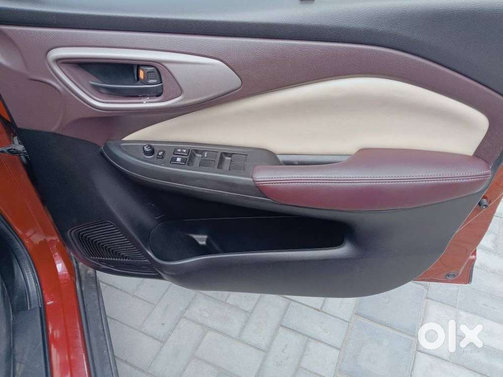 Maruti Suzuki Fronx Delta Plus 1.2 Ags, 2023, Petrol