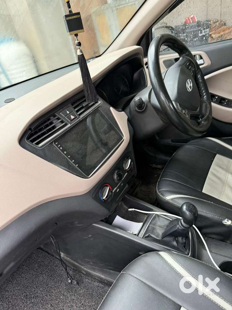 Hyundai I20 2015 Petrol 89000 Km Driven