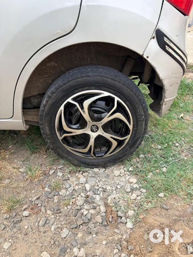 Petrol+cng Company Fitting Hai Running 49000 Km