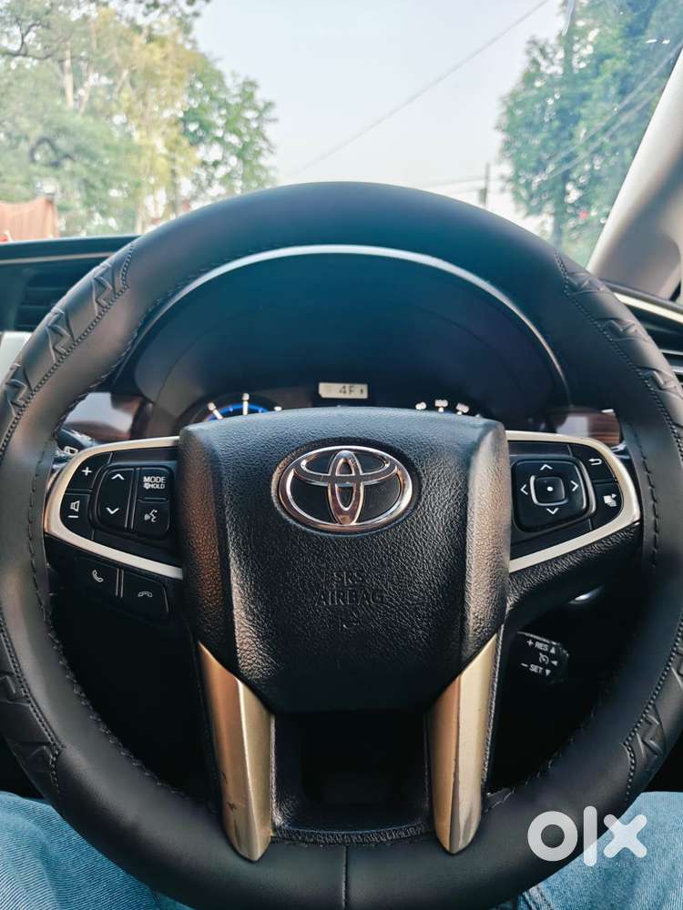 Toyota Innova Crysta 2.8z Automatic, 2018, Diesel