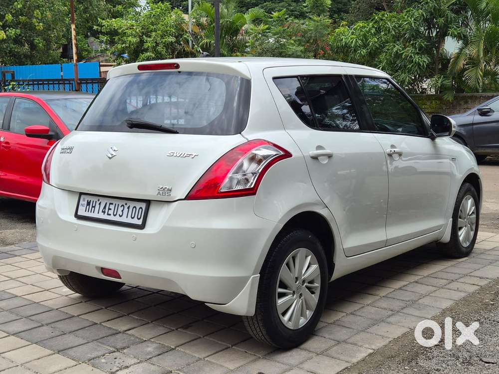 Maruti Suzuki Swift Zdi Plus, 2015, Diesel