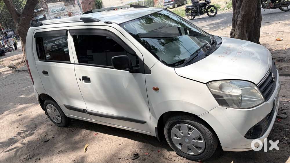 2nd Owner Maruti Wagon R 2012 Cng Campani Fited