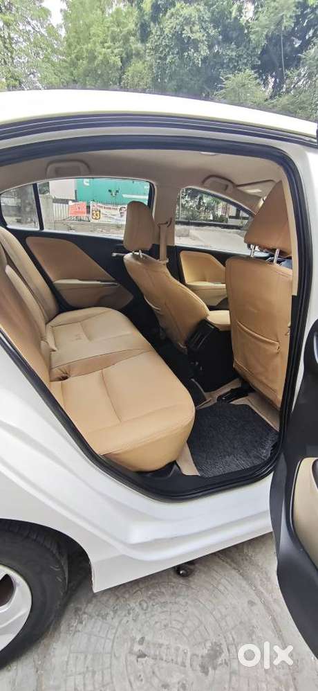 Honda City V Mt, 2016, Petrol