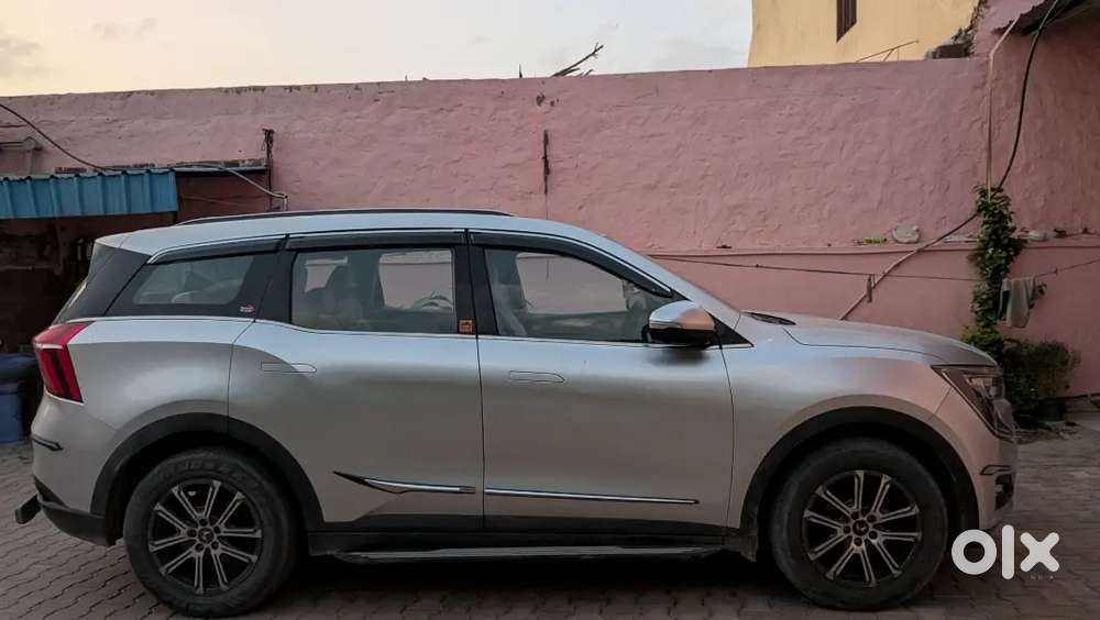 Mahindra Xuv700 2022 Diesel 37000 Km Driven