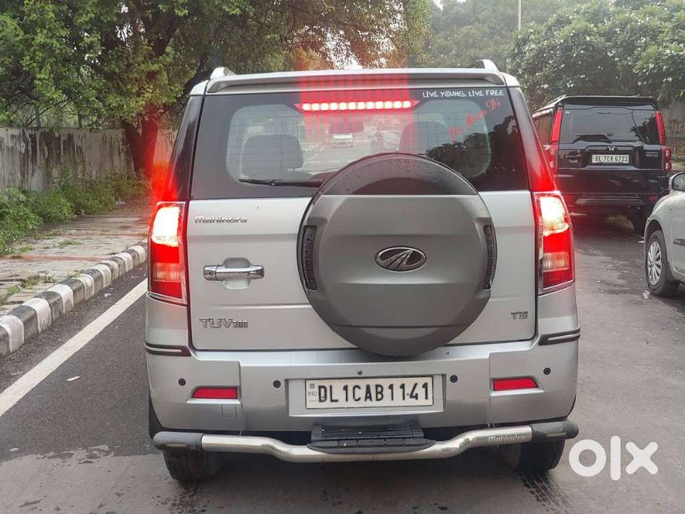 Mahindra Tuv 300 T10 Opt, 2019, Diesel