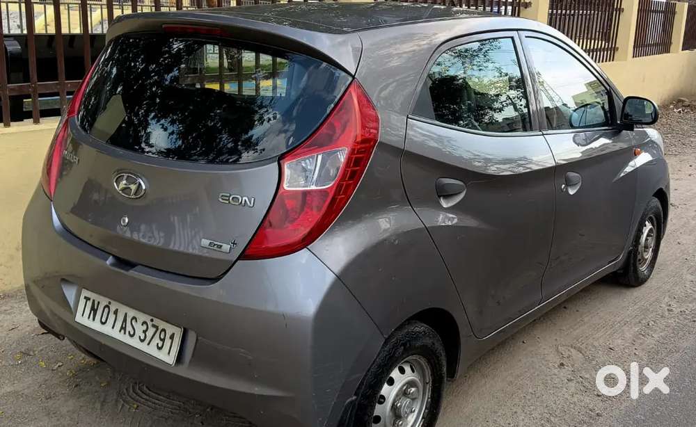 Hyundai Eon 2012 Petrol Well Maintained