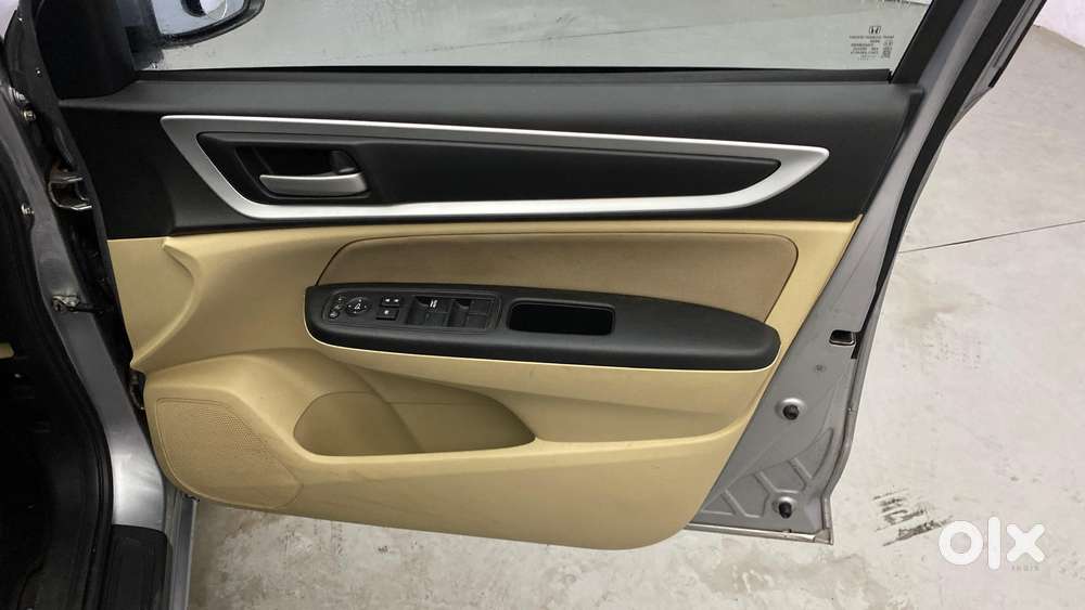 Honda Amaze [2021-2023] 1.2 Vx I-vtec Mt, 2022, Petrol