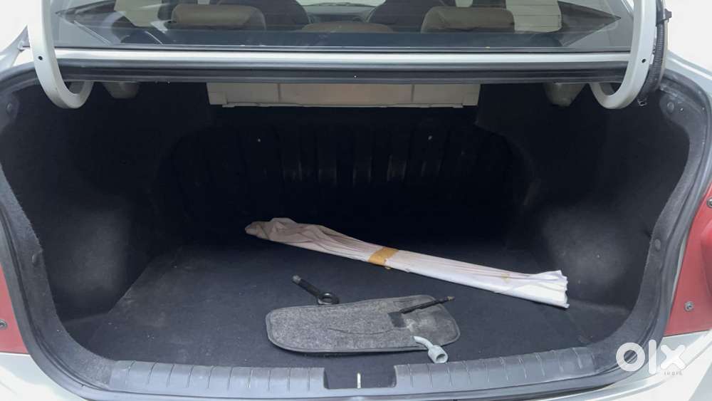 Hyundai Xcent 1.2 Vtvt Sx Option, 2015, Petrol