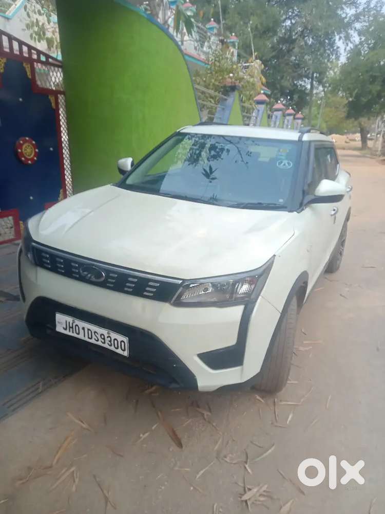 Mahindra Xuv300 2019 Diesel 83500 Km Driven