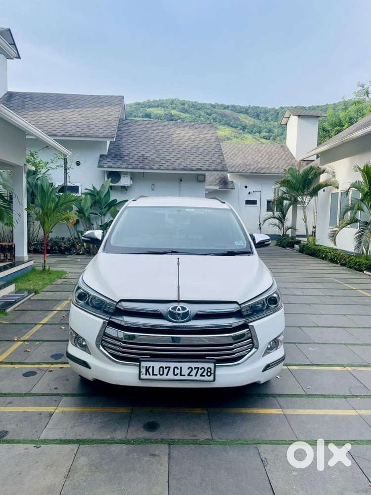 Toyota Innova Crysta 2.8 Zx At, 2017, Diesel