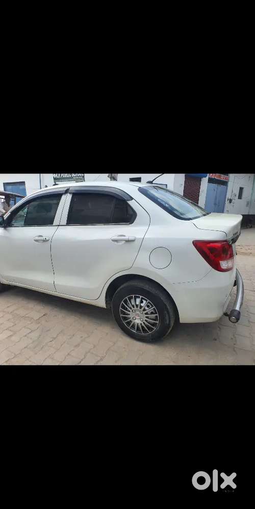 Maruti Suzuki Dzire 2020 Cng & Hybrids 80000 Km Driven