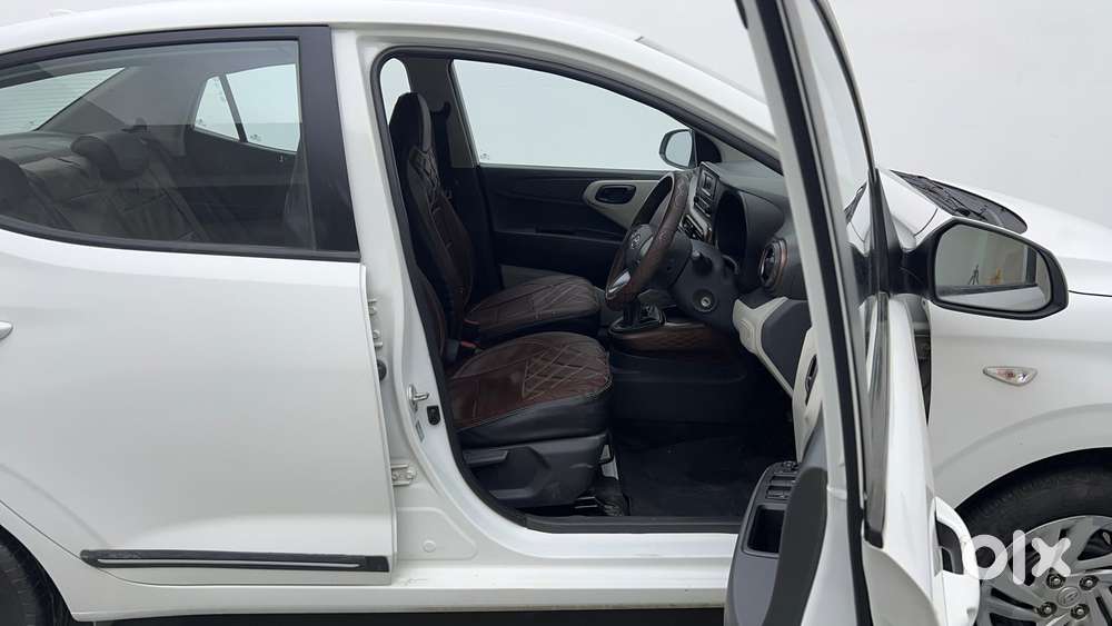 Hyundai Aura [2023-ongoing] 1.2 S Petrol Manual, 2022, Petrol