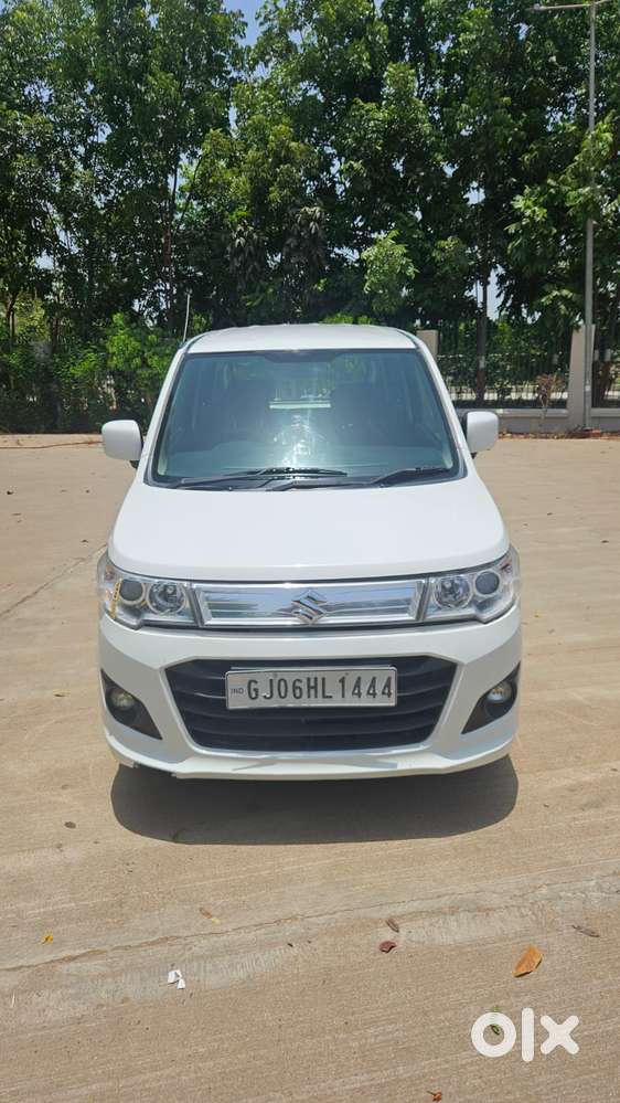 Maruti Suzuki Stingray Vxi Optional, 2014, Petrol