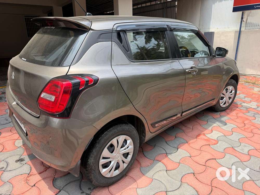 Maruti Suzuki Swift 2018 Amt Vxi, 2022, Petrol