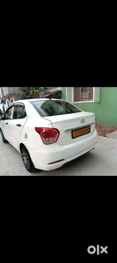 Hyundai Xcent 2017 Diesel 160000 Km Driven