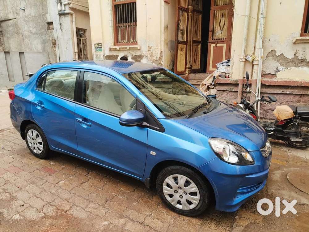 Honda Amaze Petrol 2016
