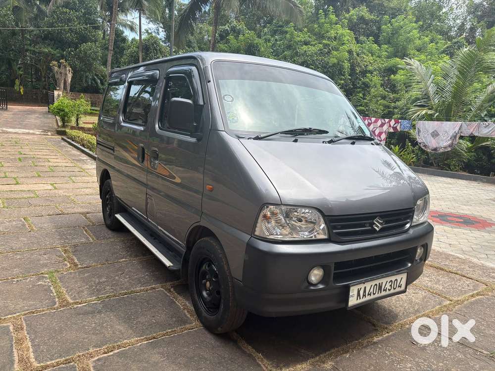 Maruti Suzuki Eeco 5 Str Ac(o) Cng, 2022, Petrol