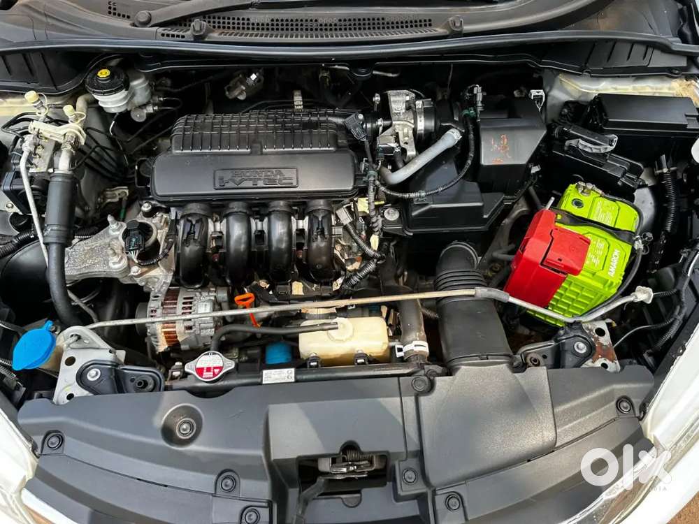 Personal Used Honda City-sunroof Model