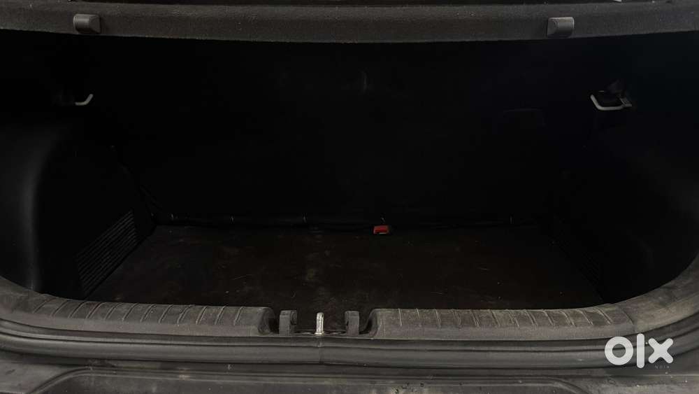 Hyundai Venue 1.2 S (o), 2023, Petrol