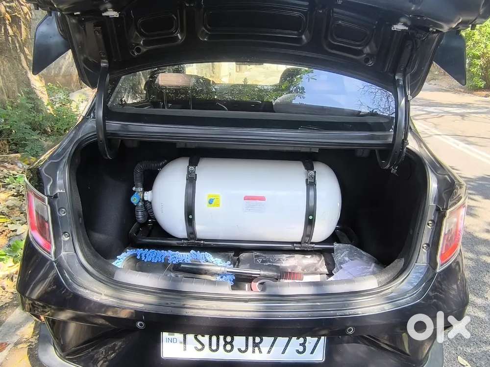 Hyundai Aura Sx 2023