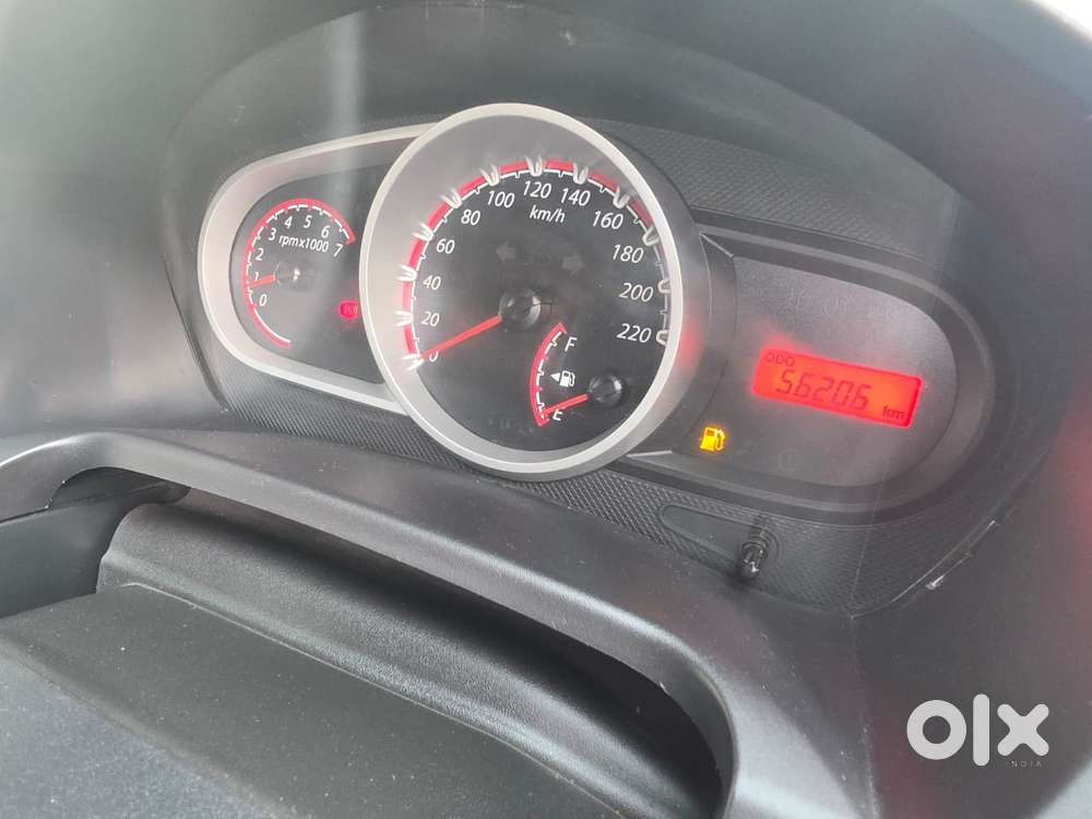 Ford Figo 2010-2012 Petrol Titanium, 2012, Petrol