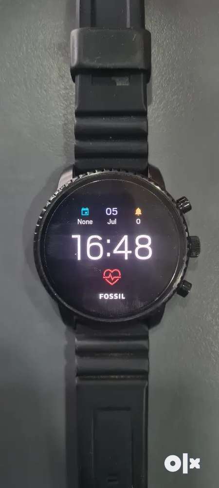 Fossil q explorist gen outlet 4 display smartwatch ftw4018