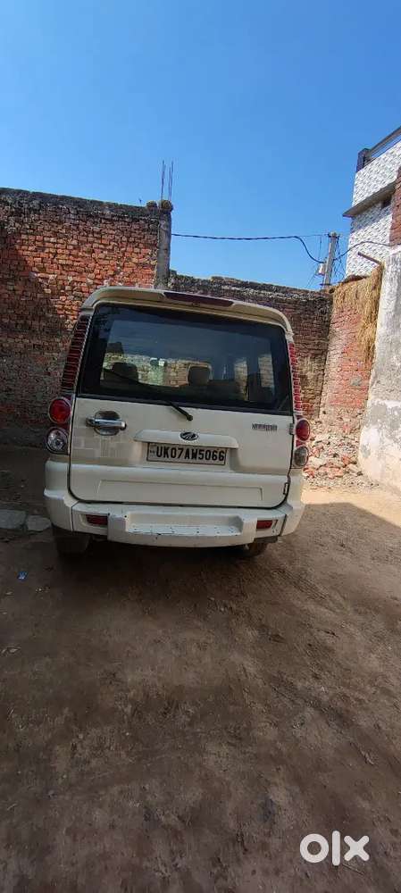 Mahindra Scorpio 2013 Slx