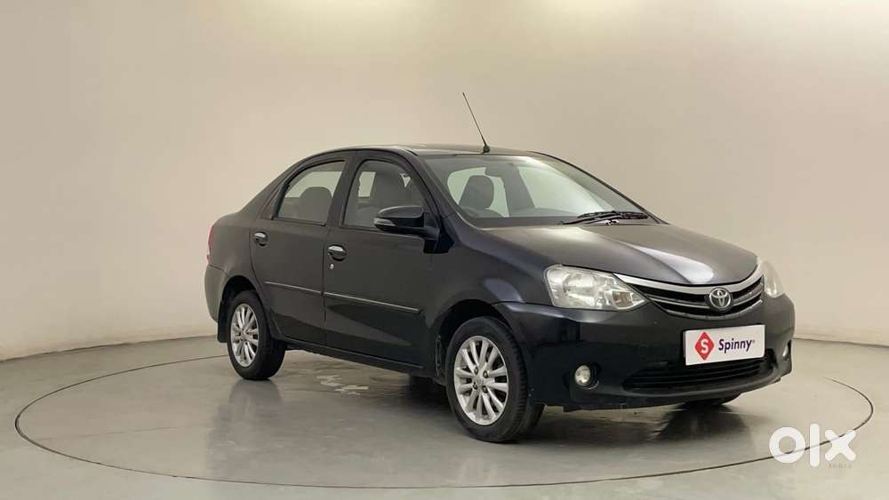 Toyota Etios V, 2013, Petrol