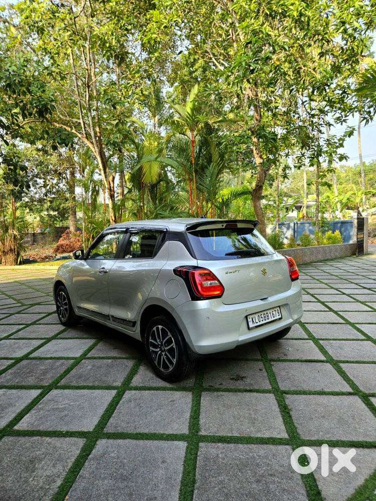 Maruti Suzuki Swift Zxi Plus Dual Tone, 2024, Petrol