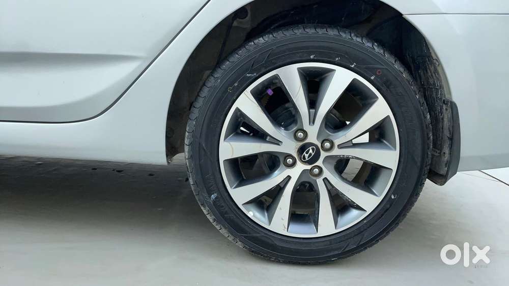 Hyundai Verna 1.6 Sx Vtvt, 2016, Petrol