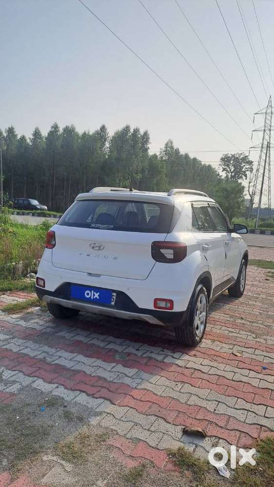 Hyundai Venue S, 2019, Petrol