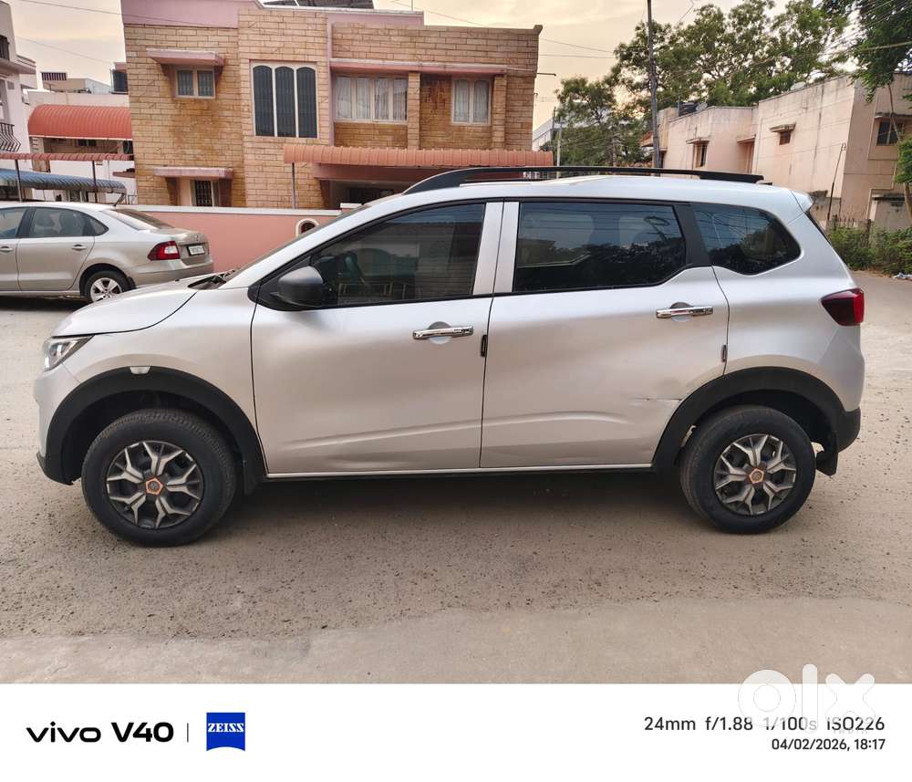 Renault Triber 1.0 Rxe, 2021, Petrol